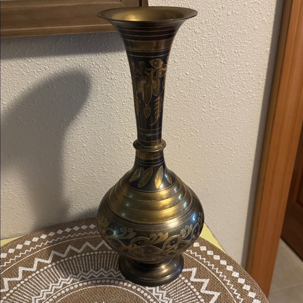 VTG Etched Elegant Brass Vase with Intricate Designs